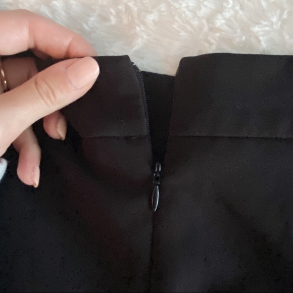 Pleated Shorts and Top Set - Picture 10 of 10